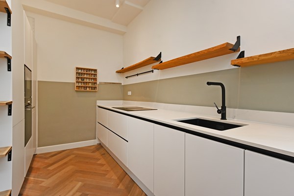 Medium property photo - Pijnboomstraat 3, 2565 ZH Den Haag